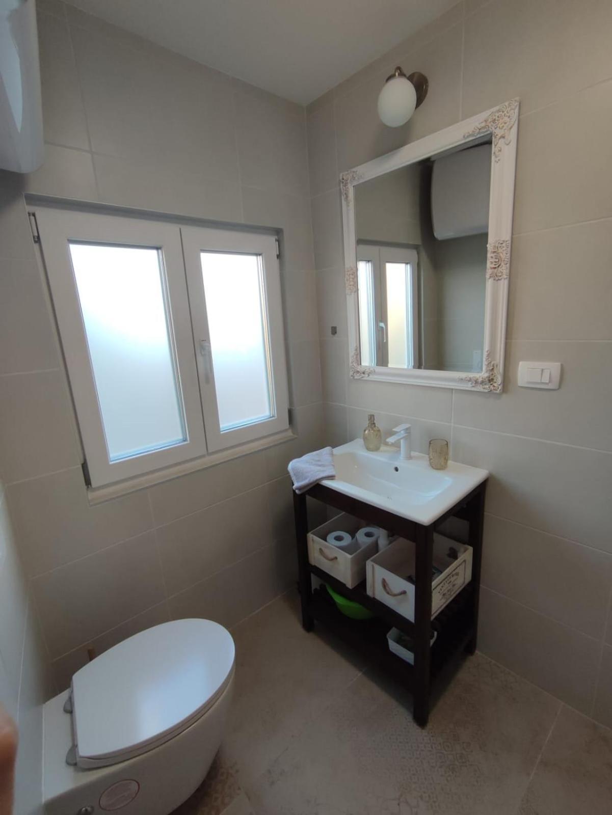 Central Studio Apartment プーラ エクステリア 写真